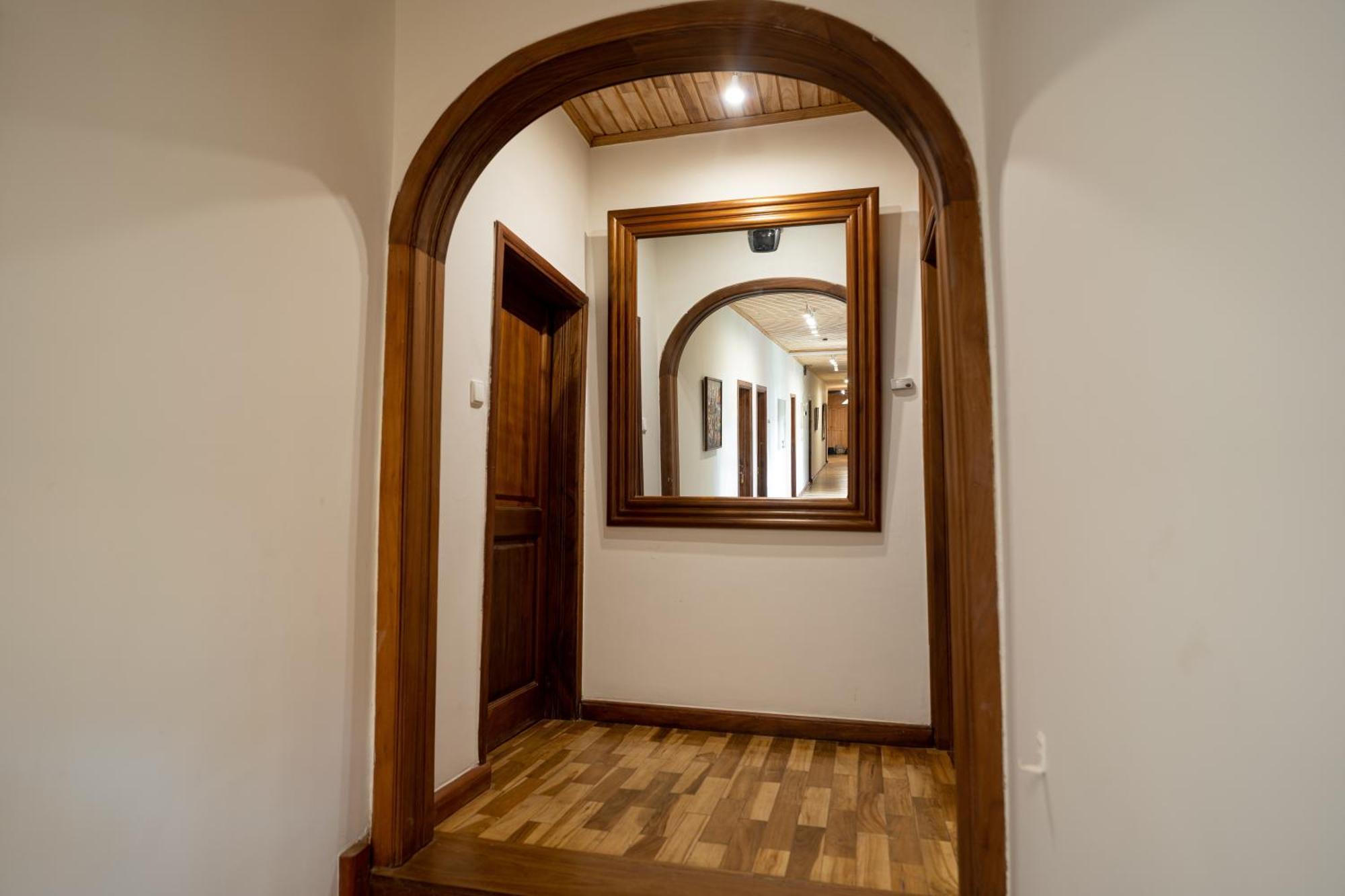 Esther'S Hotel Akra Dış mekan fotoğraf