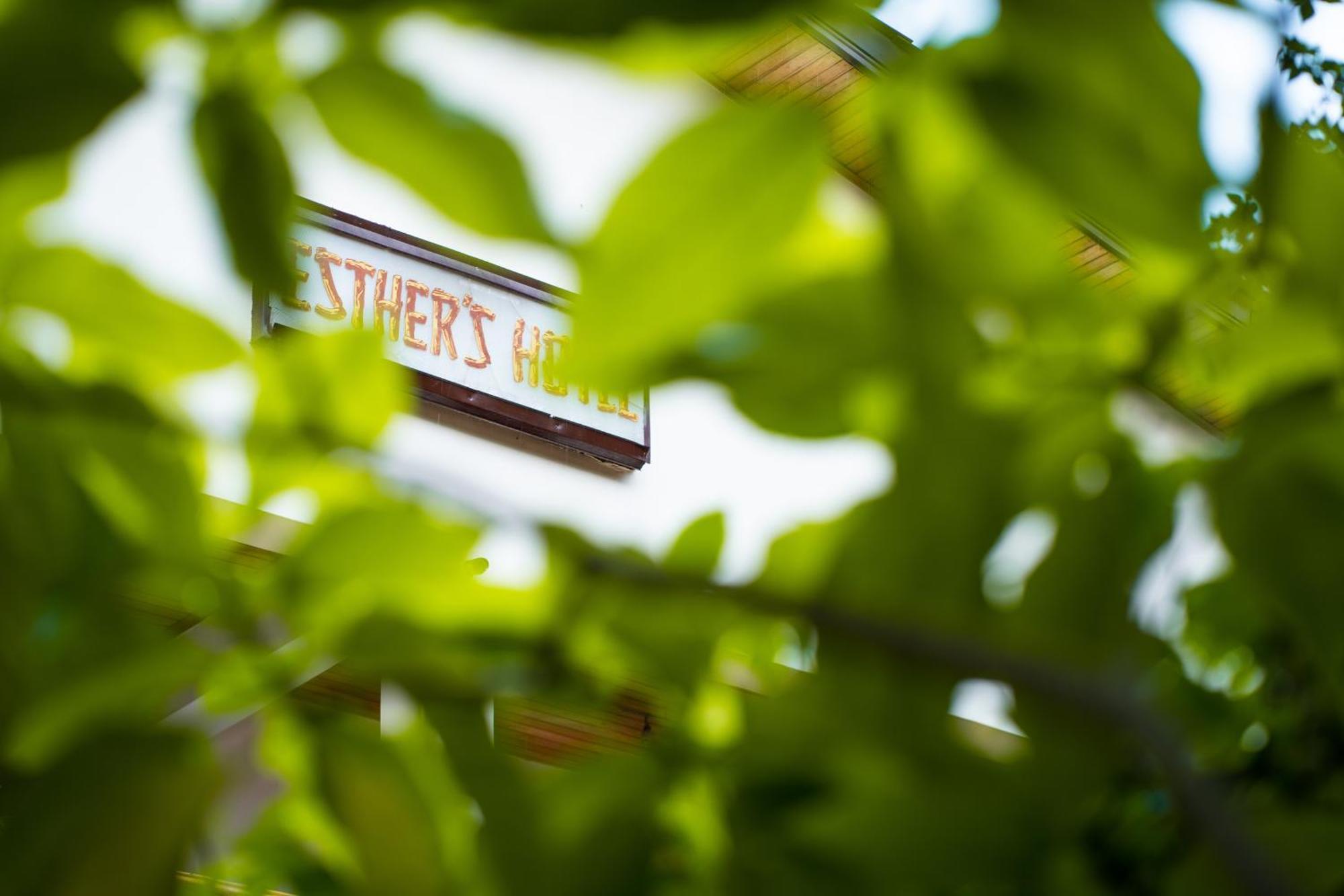 Esther'S Hotel Akra Dış mekan fotoğraf